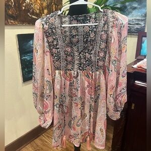 Gigio sheer dress size medium in GUC